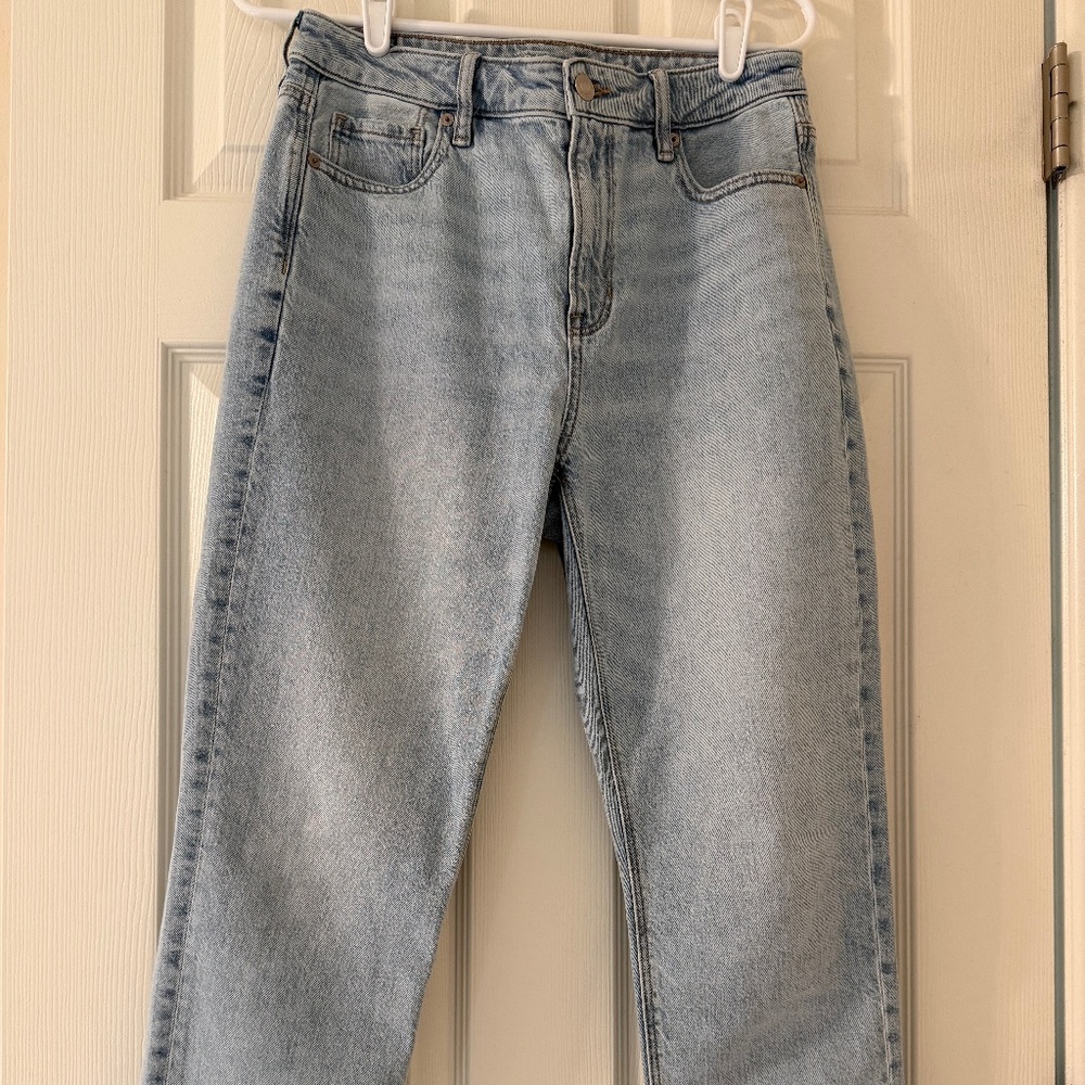 American Eagle Mom Jeans